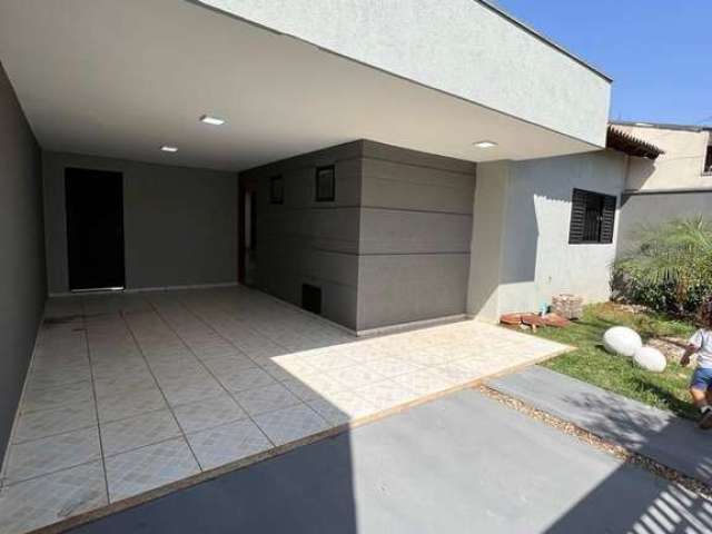 Casa com 3 dormitórios à venda, 142 m² por R$ 450.000,00 - Regissol - Mirassol/SP
