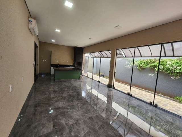 Casa com 3 dormitórios à venda, 264 m² por R$ 1.500.000,00 - Jardim Tarraf II - São José do Rio Preto/SP