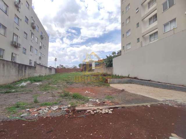 Terreno à venda no Centro, Cascavel  por R$ 1.300.000