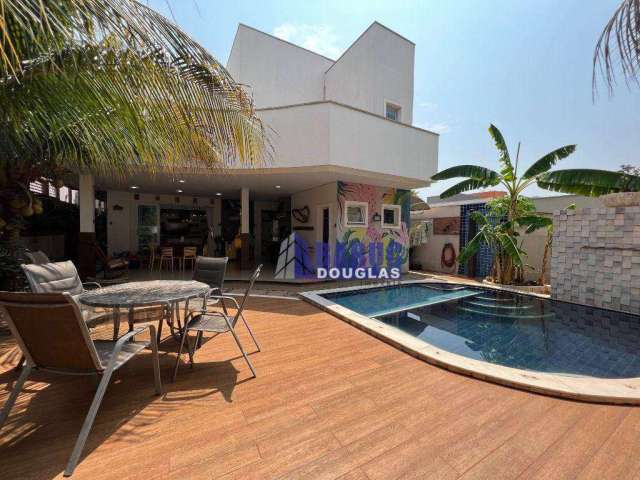 Casa com 4 dormitórios à venda, 300 m² por R$ 2.500.000,00 - Jardim Imperial - Cuiabá/MT