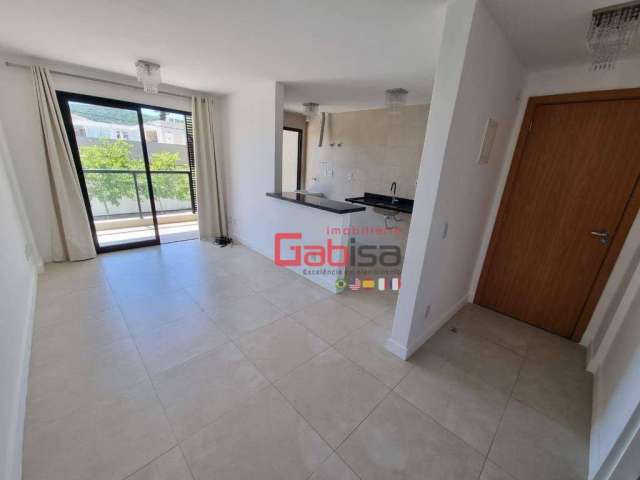 Apartamento com 2 dormitórios à venda, 77 m² por R$ 450.000,00 - Portinho - Cabo Frio/RJ
