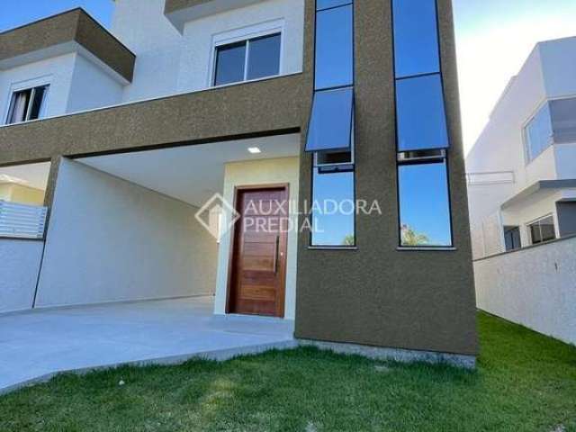 Casa com 3 quartos à venda na Avenida das Constelações, 827, São João do Rio Vermelho, Florianópolis, 116 m2 por R$ 850.000