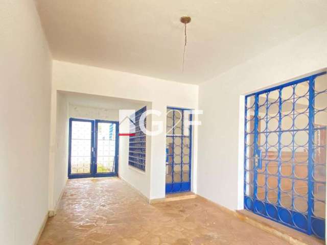 Casa comercial com 3 salas para alugar na Rua Antônio Lapa, 873, Cambuí, Campinas, 274 m2 por R$ 12.000