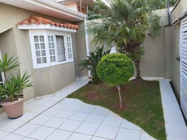 Casa com 4 quartos à venda na Rua Ary Negrão Barone, 90, Parque São Quirino, Campinas, 340 m2 por R$ 1.275.000