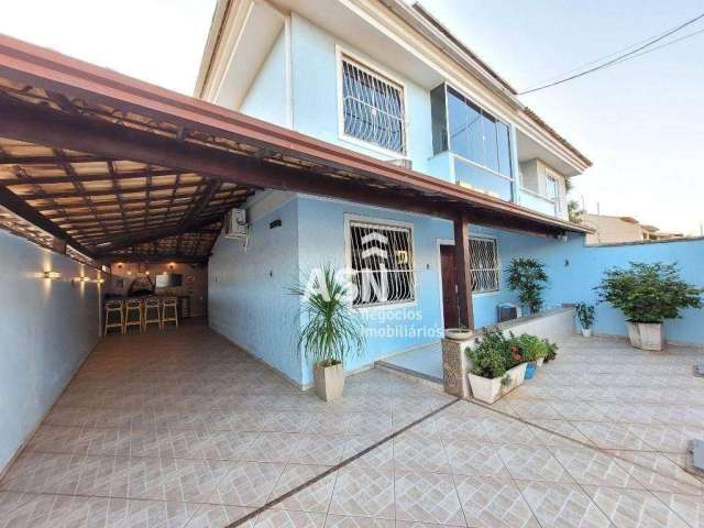 Casa com 3 dormitórios à venda, 140 m² por R$ 620.000,00 - Jardim Mariléa - Rio das Ostras/RJ
