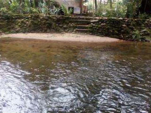 Sítio para Venda em Cachoeiras de Macacu, Guapiaçu, 2 dormitórios, 1 suíte, 1 banheiro, 2 vagas