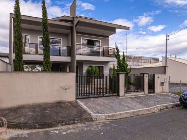 Casa com 4 quartos à venda na Edson Luiz Bartsch, 78, Três Rios do Sul, Jaraguá do Sul, 256 m2 por R$ 1.250.000