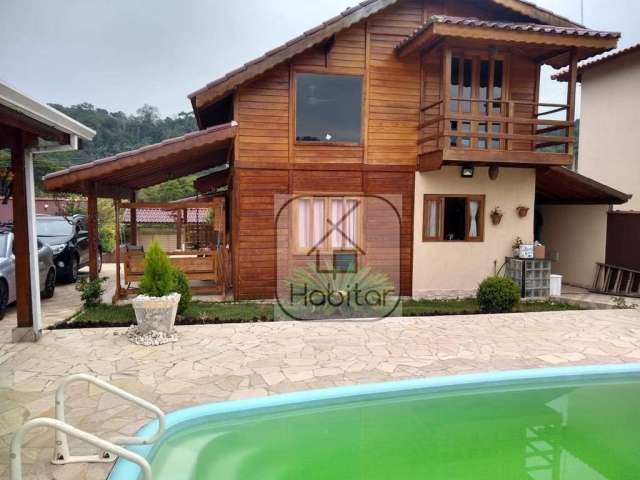 Casa com 4 dormitórios à venda, 280 m² por R$ 1.200.000,00 - Jardim Itapema - Guararema/SP