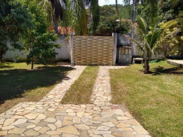 Chácara com 4 dormitórios à venda, 1175 m² por R$ 2.250.000,00 - Jardim Itapema - Guararema/SP