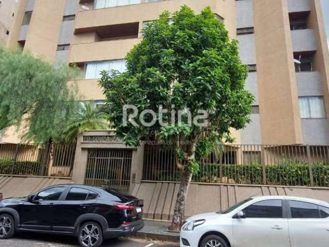 Apartamento para alugar, 3 quartos, 2 vagas, Osvaldo Rezende - Uberlândia/MG - R$ 2.900,00