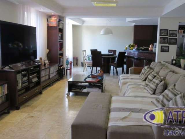 Apartamento com 3 quartos  à venda, 246.00 m2 por R$1390000.00  - Sao Francisco - Curitiba/PR