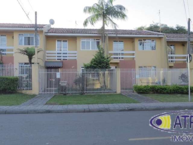 Sobrado com 3 quartos  para alugar, 123.00 m2 por R$3000.00  - Capao Da Imbuia - Curitiba/PR