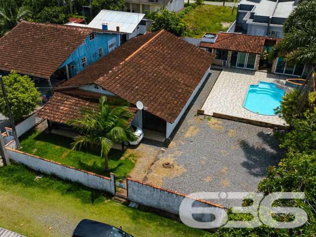 Casa | Balneário Barra do Sul | Costeira