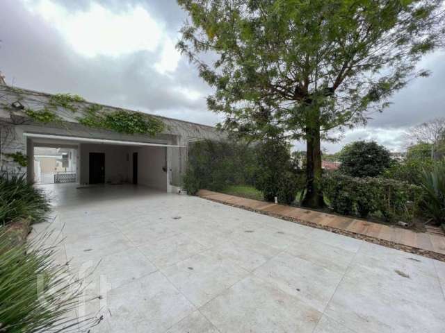 Casa com 4 quartos à venda na Avenida Edgard Stellfeld, 282, Jardim Social, Curitiba, 321 m2 por R$ 1.990.000