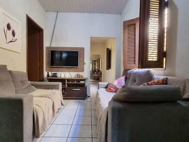 Casa com 5 dormitórios à venda, 180 m² por R$ 450.000,00 - Joaquim Távora - Fortaleza/CE