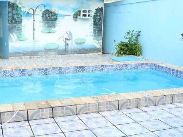 Casa com 3 quartos à venda no Petrópolis, Manaus , 300 m2 por R$ 650.000