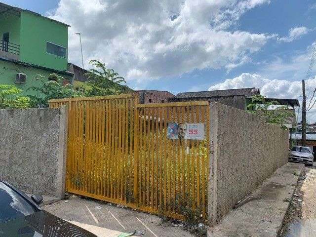Terreno em condomínio fechado à venda no São Jorge, Manaus  por R$ 210.000