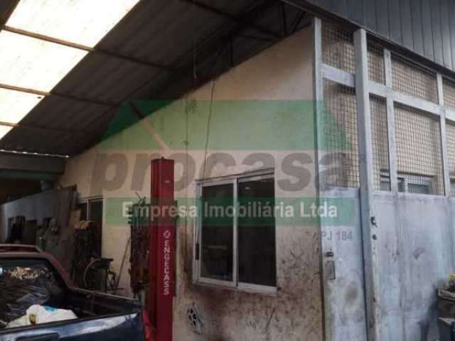 Barracão / Galpão / Depósito à venda no Flores, Manaus  por R$ 150.000