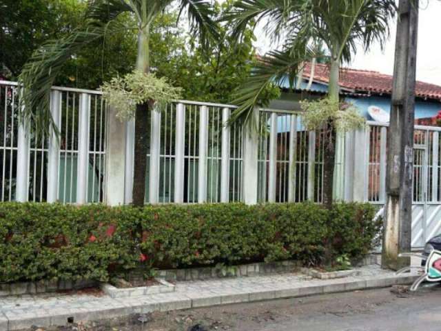 Casa com 3 quartos à venda no Colônia Santo Antônio, Manaus , 330 m2 por R$ 290.000