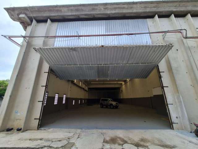Galpão industrial para alugar em Jundiaí com acesso facilitado as principais rodovias