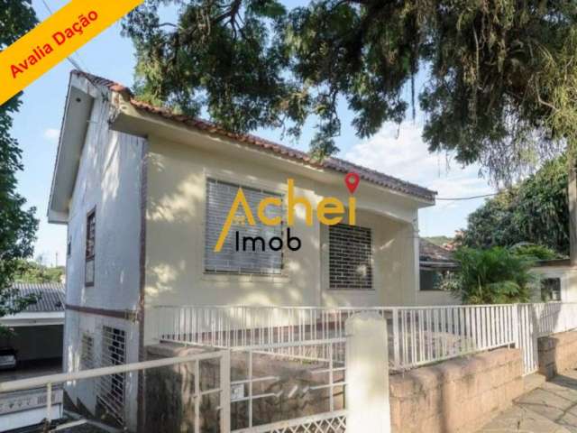 ACHEI IMOB vende casa com 150m², 4 dormitórios no Bairro Tristeza.