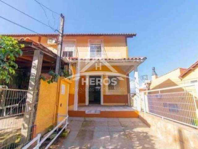 Casa em condomínio fechado com 2 quartos à venda na Rua Delmar de Araújo Ribeiro, 124, Aberta dos Morros, Porto Alegre por R$ 200.000