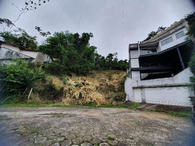 Terreno à venda, 790 m² por R$ 150.000,00 - Pendotiba - Niterói/RJ