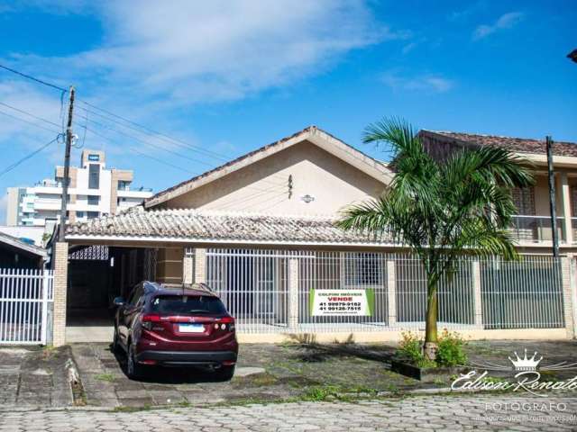 Casa para Venda em Guaratuba, Centro, 4 dormitórios, 2 banheiros, 3 vagas