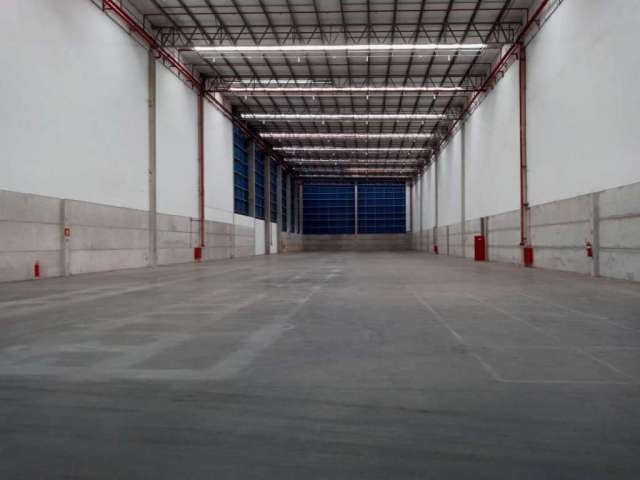 Galpão Locação  6.852 m² - Cond. Fechado - Cajamar/SP