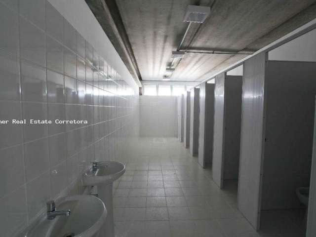 Galpão para Locação em Arujá, Bairro do Portão, 4 banheiros, 24 vagas