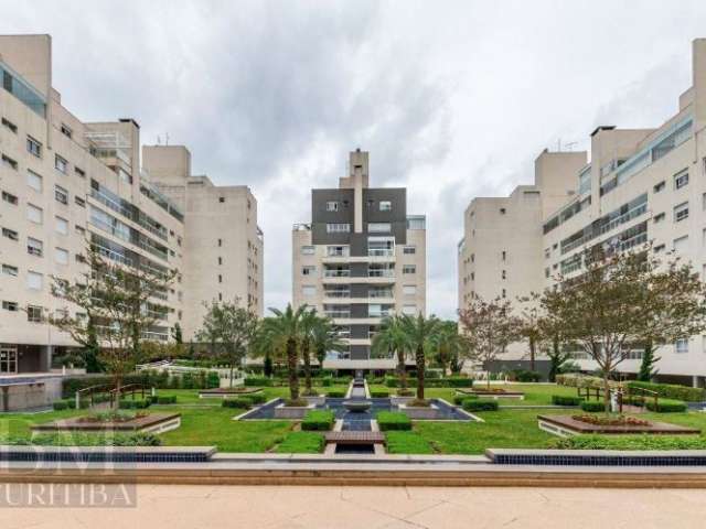 Amplo apartamento com 3 suítes, 3 vagas de garagem, 158 m² privativos por R$ 2.100.000 - Água Verde - Curitiba/PR
