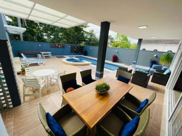 Casa com 5 quartos à venda na Governador José Boabaid, --, Jardim Anchieta, Florianópolis por R$ 2.950.000