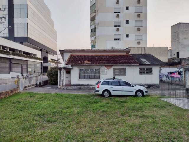 Casa com 2 quartos à venda na Rua José Brognoli, --, Saco dos Limões, Florianópolis por R$ 2.350.000