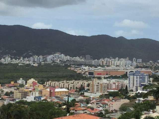 Terreno em condomínio fechado à venda na Rua Professor Belarmino Corrêa, --, Trindade, Florianópolis por R$ 1.100.000