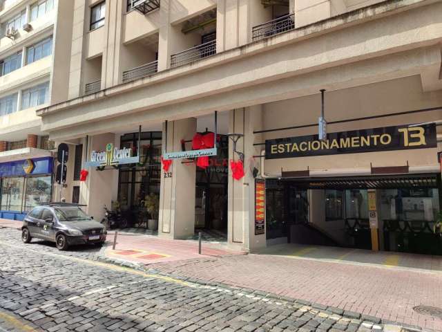 Sala comercial para alugar na Rua São Francisco, 232, Centro, Curitiba, 32 m2 por R$ 850