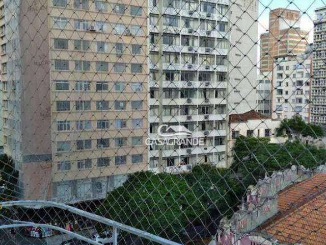 Apartamento à Venda com 3 quartos no Centro de Curitiba
