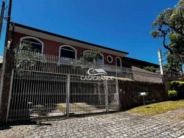 Casa com 3 dormitórios para alugar, 311 m² por R$ 4.780,00/mês - Vista Alegre - Curitiba/PR