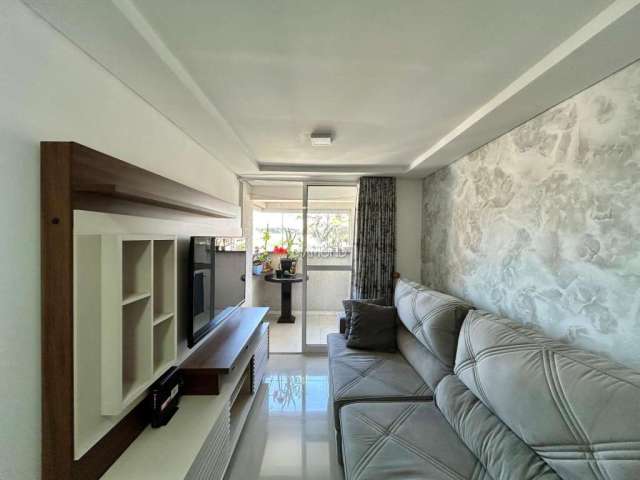 Apartamento com 3 quartos à venda na Rua Rogério Xavier Rocha Loures, 57, Pinheirinho, Curitiba por R$ 330.000