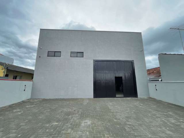 Barracão/Galpão para alugar, 348.00 m2 por R$7000.00  - Sao Gabriel - Colombo/PR