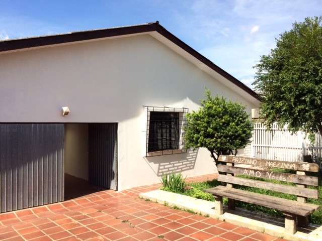 Casa Residencial com 2 quartos  para alugar, 100.00 m2 por R$1800.00  - Sao Gabriel - Colombo/PR