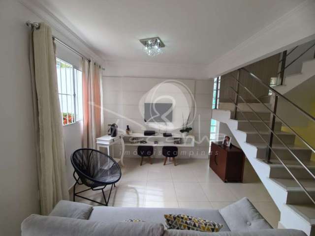 Casa Parque Jambeiro em Campinas, por R$ 750.000,00 - Façanha Imóveis