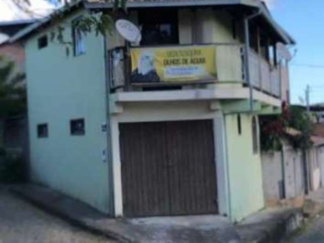 Casa à venda na Rua Ipatinga, 181, Vila Do Cruzeiro, Cachoeira Do Campo por R$ 250.000