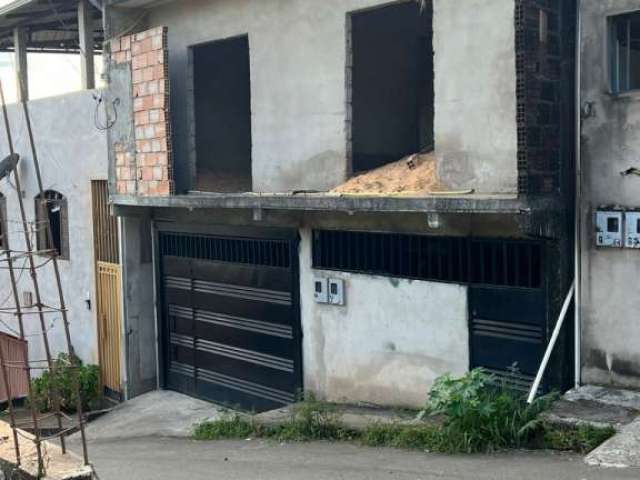 Casa à venda na Rua Cajazeira, 12, Rosário, Mariana por R$ 280.000