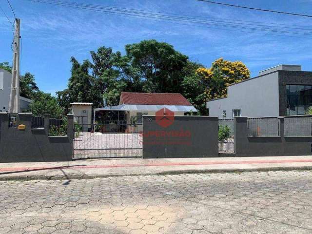 Terreno à venda, 360 m² por R$ 700.000,00 - Guarda do Cubatão - Palhoça/SC