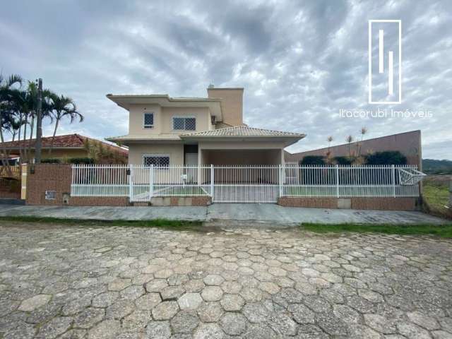 Casa com 3 quartos à venda na Rua Rosaldo Michelon, 321, Fazenda Santo Antônio, São José por R$ 880.000