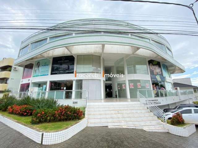 Sala comercial à venda na Rua Vera Linhares de Andrade, 2201, Córrego Grande, Florianópolis por R$ 320.000