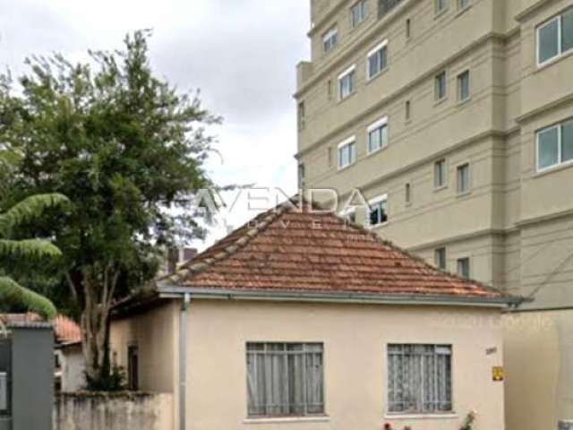 Terreno à venda na Rua Petit Carneiro, Água Verde, Curitiba por R$ 1.200.000