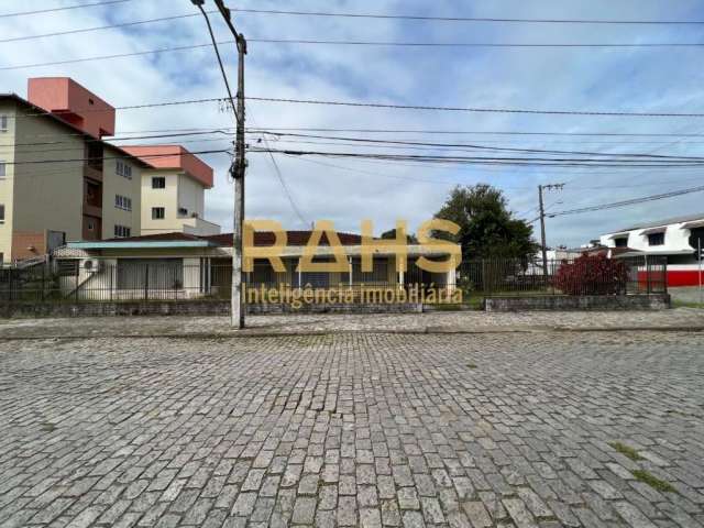 Terreno à venda em Bucarein, Joinville - SC