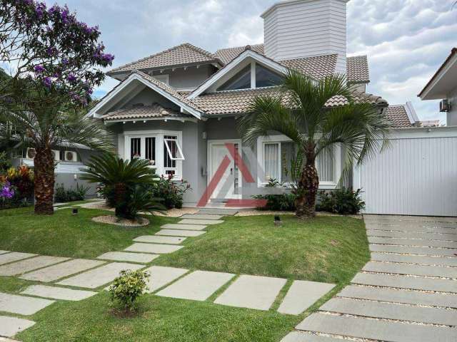 Casa à venda, 250 m² por R$ 4.500.000,00 - Jurerê Internacional - Florianópolis/SC