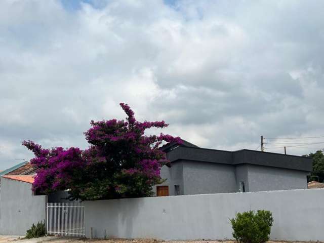 Espetáculo de casa localizada no bairro Gralha Azul